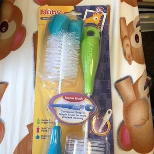 Nubby bottle accessories